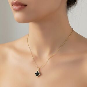 Elegant Gold and Black Clover Pendant Necklace